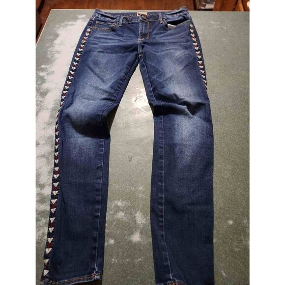 Driftwood Marilyn Arrow Embroidered Skinny Jean sz 28 - Picture 5 of 5